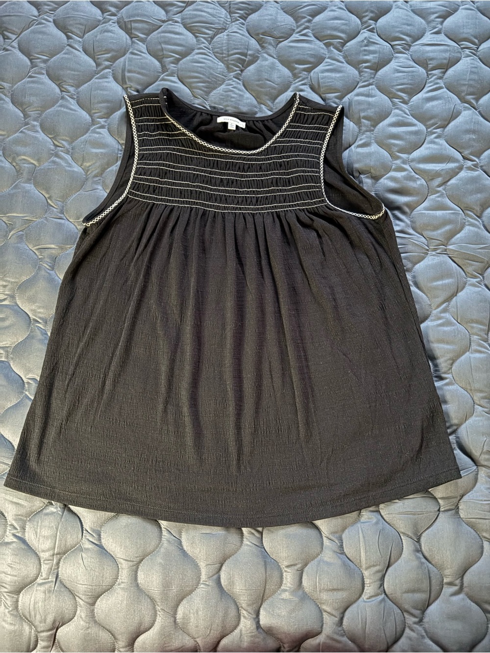Max Studio Black Sleeveless Smocked Yoke Dress with Contrast Trim